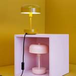 Beistelltischlampe von Dyberg Larsen, in der Farbe Rosa, andere Perspektive, Vorschaubild