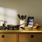 Küchenhelfer von Eva Solo, in der Farbe Schwarz, aus Eichenholz, andere Perspektive, Vorschaubild